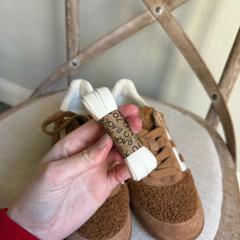 Back 70 Teddy Sneakers